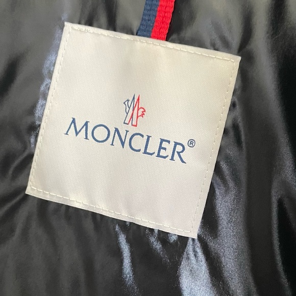 MENS MONCLER DOWN JACKET SIZE 2 - Picture 6 of 9